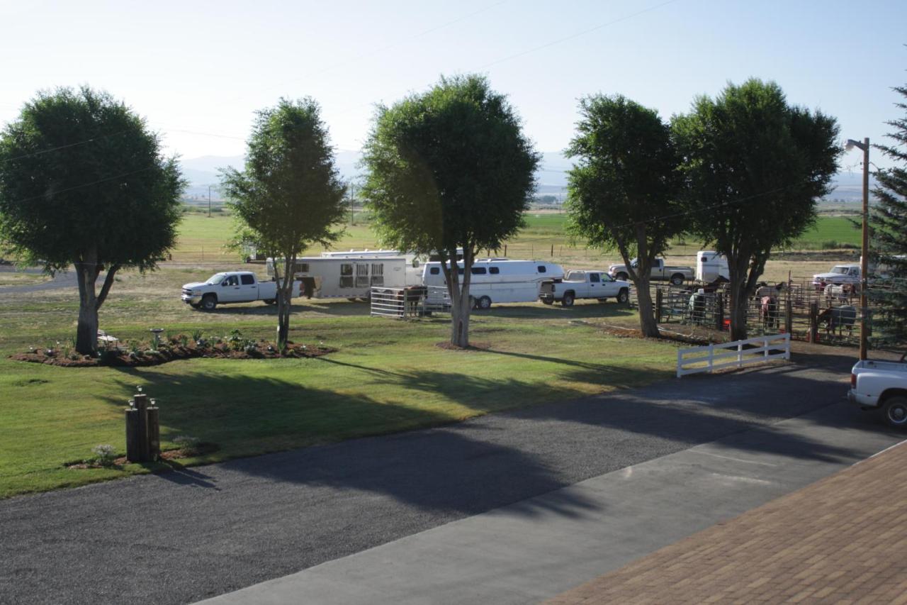 Rim Rock Motel アルトゥラス エクステリア 写真