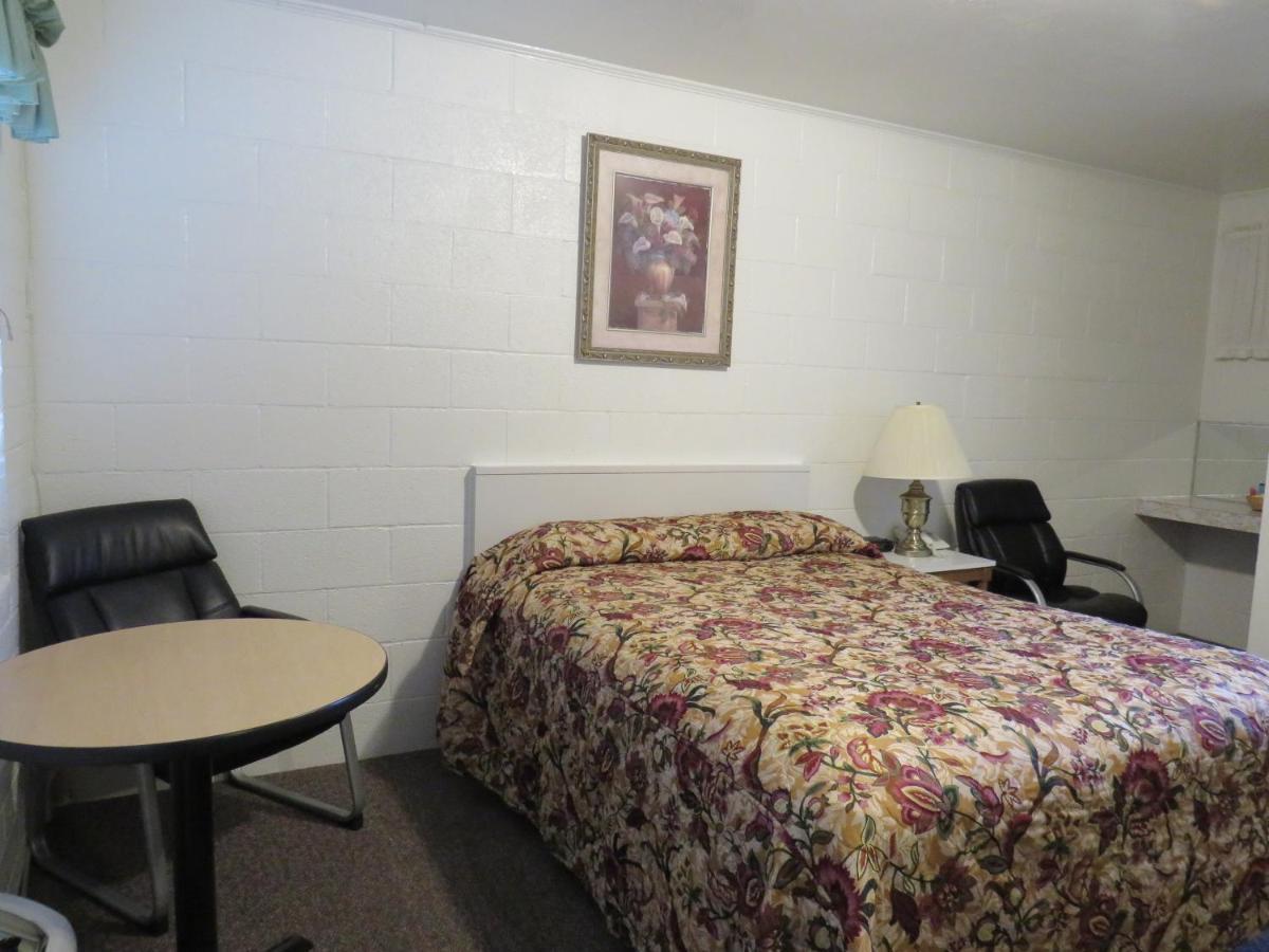 Rim Rock Motel アルトゥラス エクステリア 写真